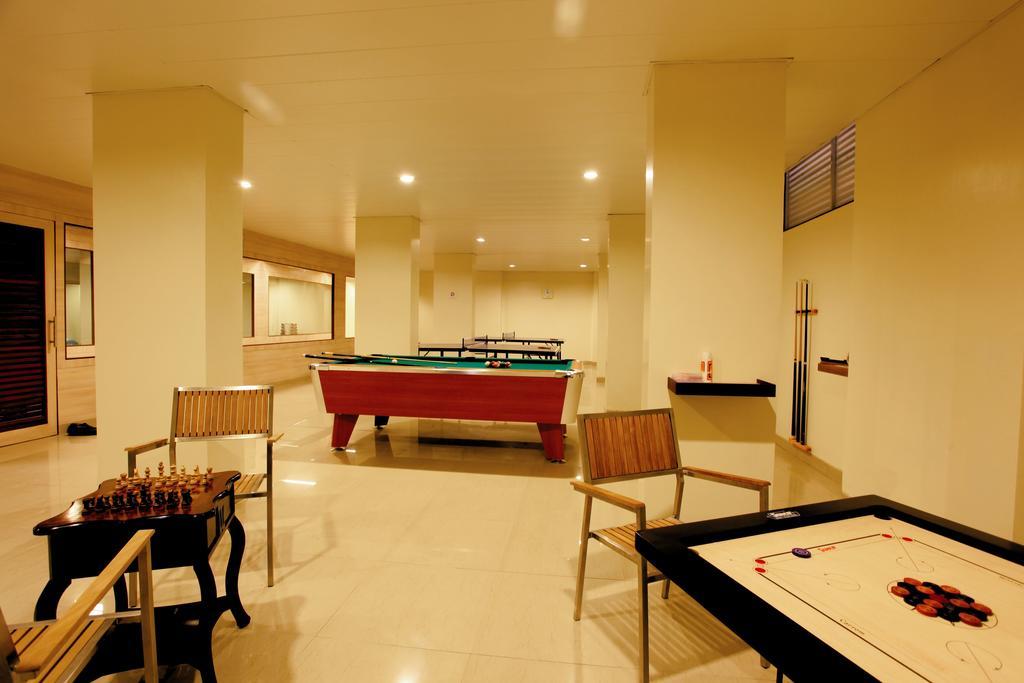 Evershine Resort & Spa Mahābaleshwar Extérieur photo